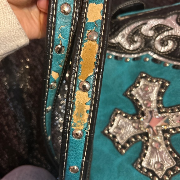 2000s Y2K Blue cross crocodile silver leather bag - Picture 3 of 5